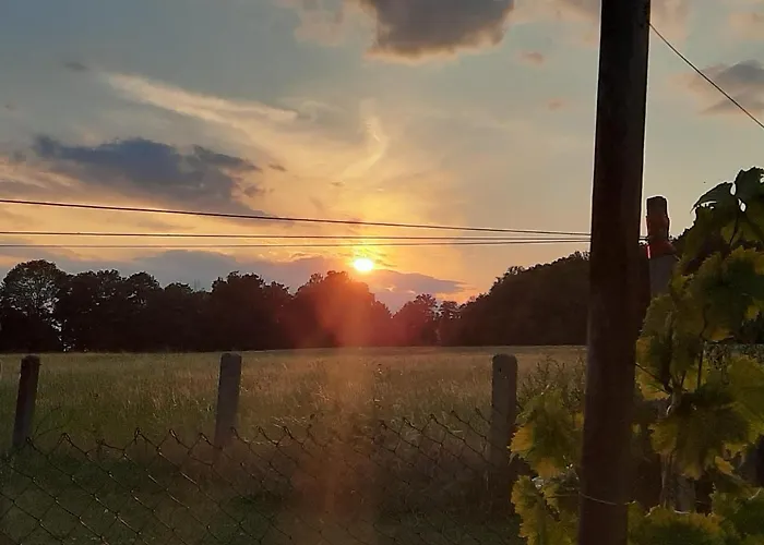 아파트 Im Gruenen Muldental *